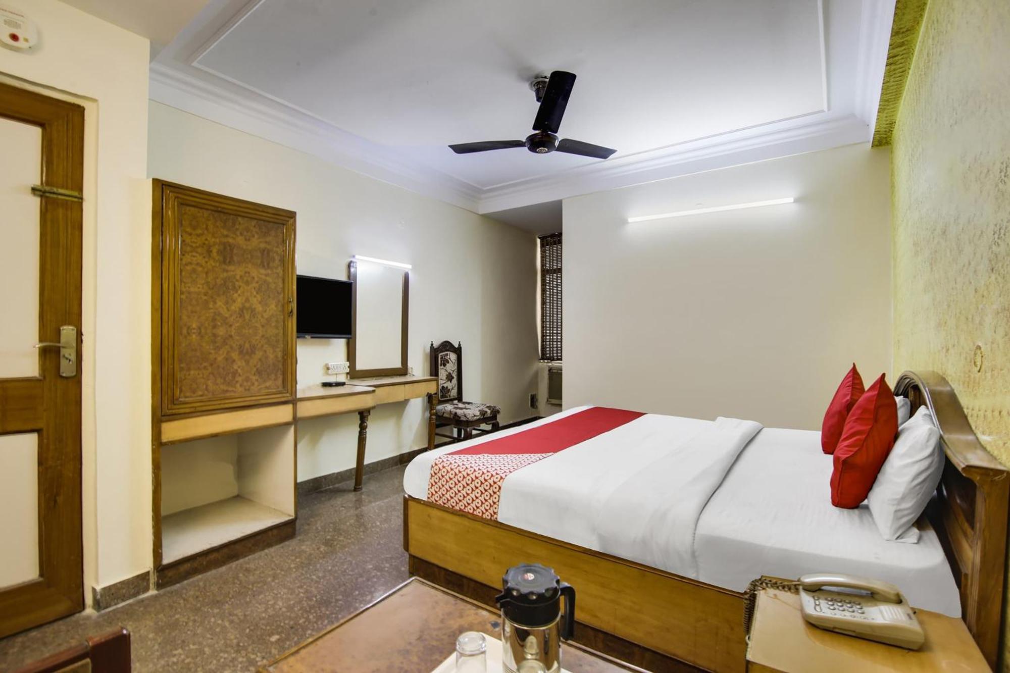 Hotel O Sunshine Palace Delhi  Eksteriør billede
