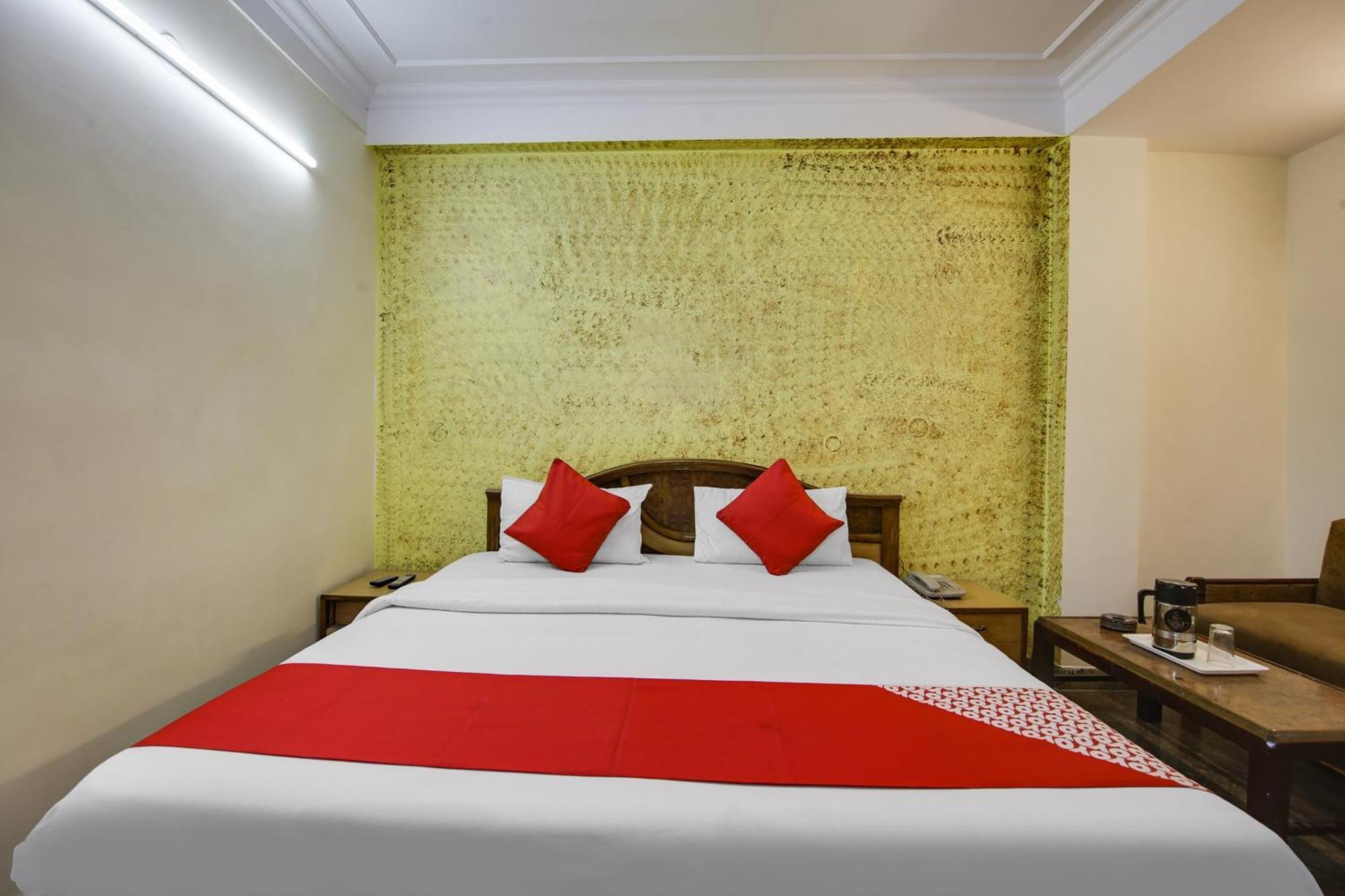 Hotel O Sunshine Palace Delhi  Eksteriør billede